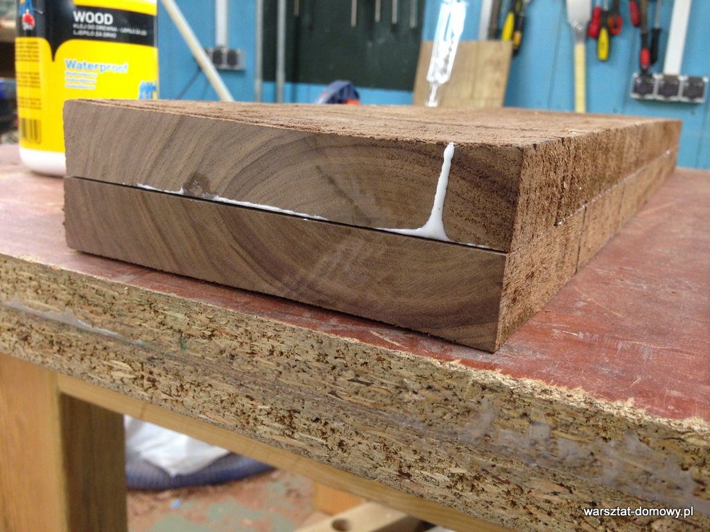 Przygotowanie drewna na nogi do stołka warsztatowego